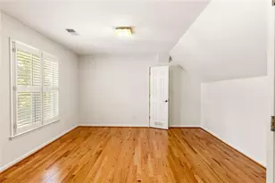 3736 Harts Pl, Chamblee, GA 30341 - Photo 33