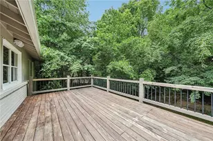1277 Dunwoody Ln NE, Brookhaven, GA 30319 - Photo 19