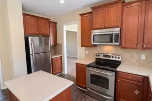 721 Lavender Ln, Union City, GA 30291 - Photo 13