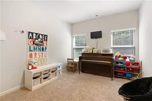 3935 Overlook Ridge Ln, Gainesville, GA 30507 - Photo 7