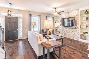 300 Barbados Ln, Suwanee, GA 30024 - Photo 13