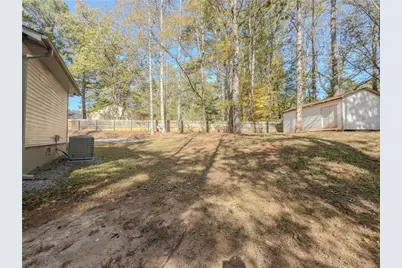 580 Pineland Circle SW, Mableton, GA 30126 - Photo 9