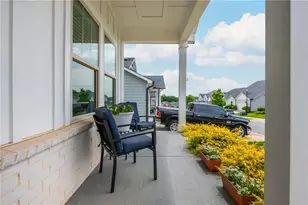 631 Valdosta Dr, Canton, GA 30114 - Photo 7