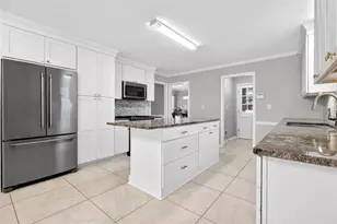291 Shore Dr, Suwanee, GA 30024 - Photo 11