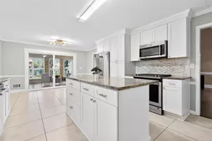 291 Shore Dr, Suwanee, GA 30024 - Photo 7