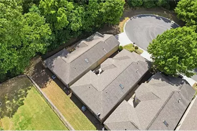 300 Burkwood Lane, Acworth, GA 30102 - Photo 27