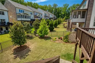 415 Baroque Dr, Alpharetta, GA 30009 - Photo 17