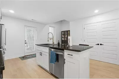 166 Burbank Drive NW, Atlanta, GA 30314 - Photo 7