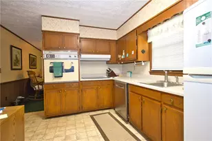 5812 Ohara Dr, Stone Mountain, GA 30087 - Photo 13