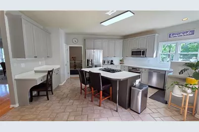 3846 Stonebriar Lane, Duluth, GA 30097 - Photo 7
