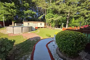 2701 Bluffton Rd, Buford, GA 30519 - Photo 23