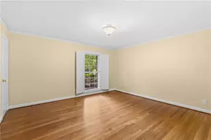 515 Kenbrook Dr, Atlanta, GA 30327 - Photo 17
