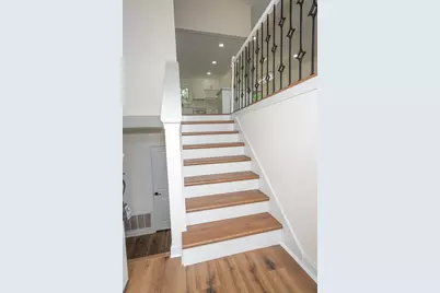 10175 Old Woodland Entry, Johns Creek, GA 30022 - Photo 11