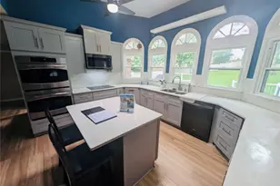 210 Hanarry Dr, Lawrenceville, GA 30046 - Photo 11