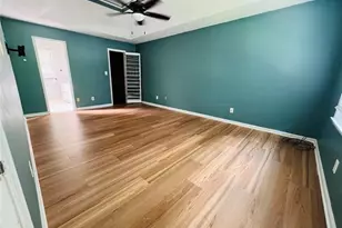 210 Hanarry Dr, Lawrenceville, GA 30046 - Photo 31