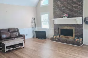 210 Hanarry Dr, Lawrenceville, GA 30046 - Photo 21