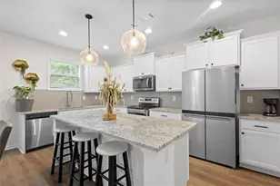 206 Blue Dragon Dr, Jefferson, GA 30549 - Photo 17