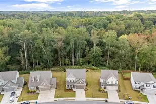 206 Blue Dragon Dr, Jefferson, GA 30549 - Photo 35