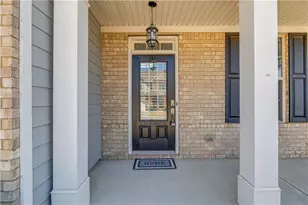 385 Broadmoor Dr, Braselton, GA 30517 - Photo 3