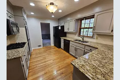 5525 Wedgewood Court, Lilburn, GA 30047 - Photo 7