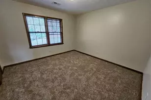 5525 Wedgewood Ct, Lilburn, GA 30047 - Photo 25