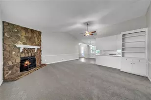 205 Planters Walk, Locust Grove, GA 30248 - Photo 3