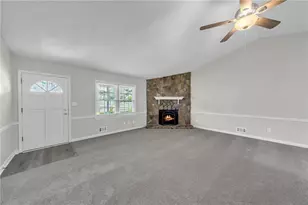 205 Planters Walk, Locust Grove, GA 30248 - Photo 5