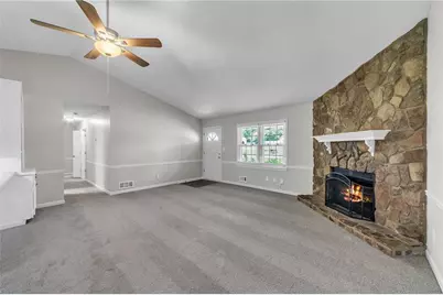 205 Planters Walk, Locust Grove, GA 30248 - Photo 3