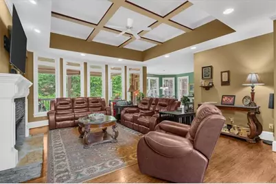 7630 Stratton Point, Suwanee, GA 30024 - Photo 11