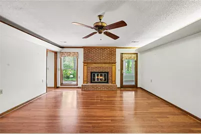 100 Springridge Court, Peachtree City, GA 30269 - Photo 3