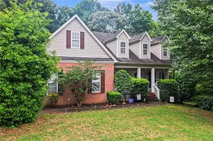 123 W Castle View Dr, Braselton, GA 30517 - Photo 1