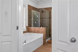 2492 Crescent Park Ct, Atlanta, GA 30339 - Photo 17