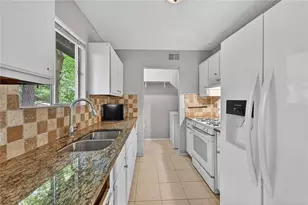 634 Inland Way NW, Lilburn, GA 30047 - Photo 5