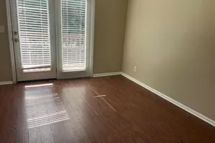 192 High Creek Dr, Roswell, GA 30076 - Photo 5