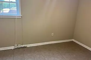192 High Creek Dr, Roswell, GA 30076 - Photo 15