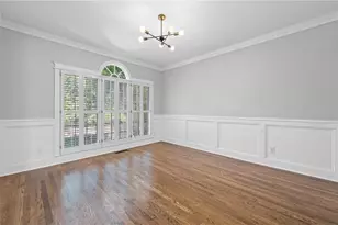 1529 Richard Stokes Dr, Decatur, GA 30033 - Photo 9