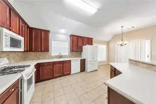 124 Cedar Mill Dr, Dallas, GA 30132 - Photo 13