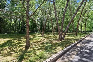 1138 Brookhaven Row NE, Brookhaven, GA 30319 - Photo 35