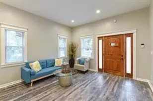 865 Hall St NW, Atlanta, GA 30318 - Photo 3