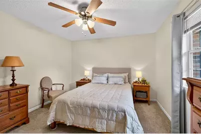 315 Hilderbrand Drive #B4, Sandy Springs, GA 30328 - Photo 11
