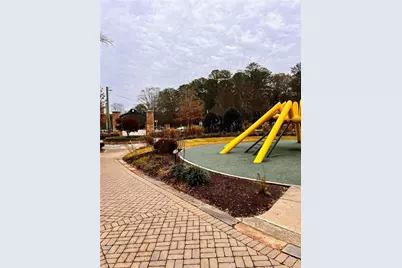 315 Hilderbrand Drive #B4, Sandy Springs, GA 30328 - Photo 25