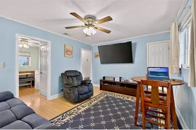 315 Hilderbrand Drive #B4, Sandy Springs, GA 30328 - Photo 5