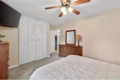 315 Hilderbrand Drive #B4, Sandy Springs, GA 30328 - Photo 13