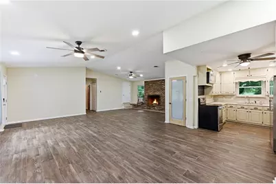 3334 Little Circle, Gainesville, GA 30506 - Photo 17
