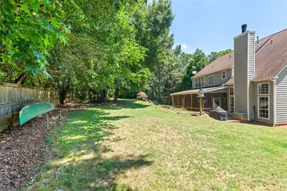 1335 Lyndhurst Way, Roswell, GA 30075 - Photo 49