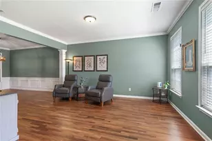 1335 Lyndhurst Way, Roswell, GA 30075 - Photo 9