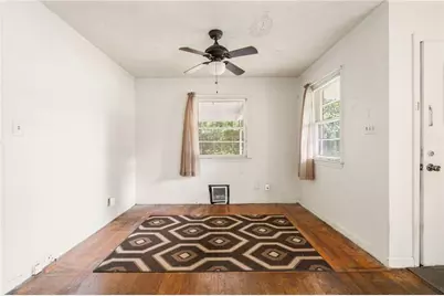 124 Charles Avenue SE, Marietta, GA 30067 - Photo 9