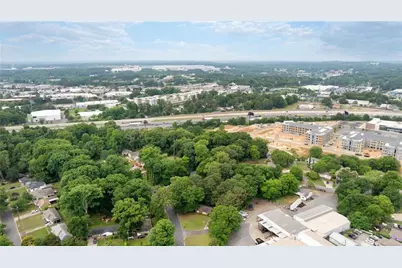 124 Charles Avenue SE, Marietta, GA 30067 - Photo 3