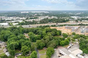 124 Charles Ave SE, Marietta, GA 30067 - Photo 3