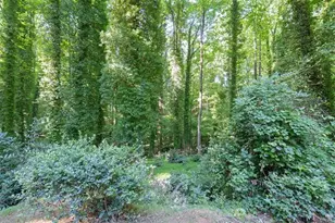 124 River Bend Cir, Gainesville, GA 30501 - Photo 3